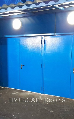 готовая противопожарная дверь в покраске по RAL 5005 с установкой в Санкт-Петербурге