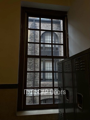 Историческое деревянное окно с 4 створками, стеклопакет 32 мм