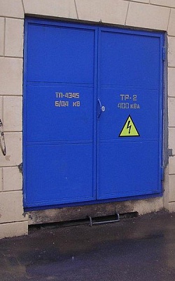 готовые противопожарные ворота распашные EI60 синие с установкой в Санкт-Петербурге